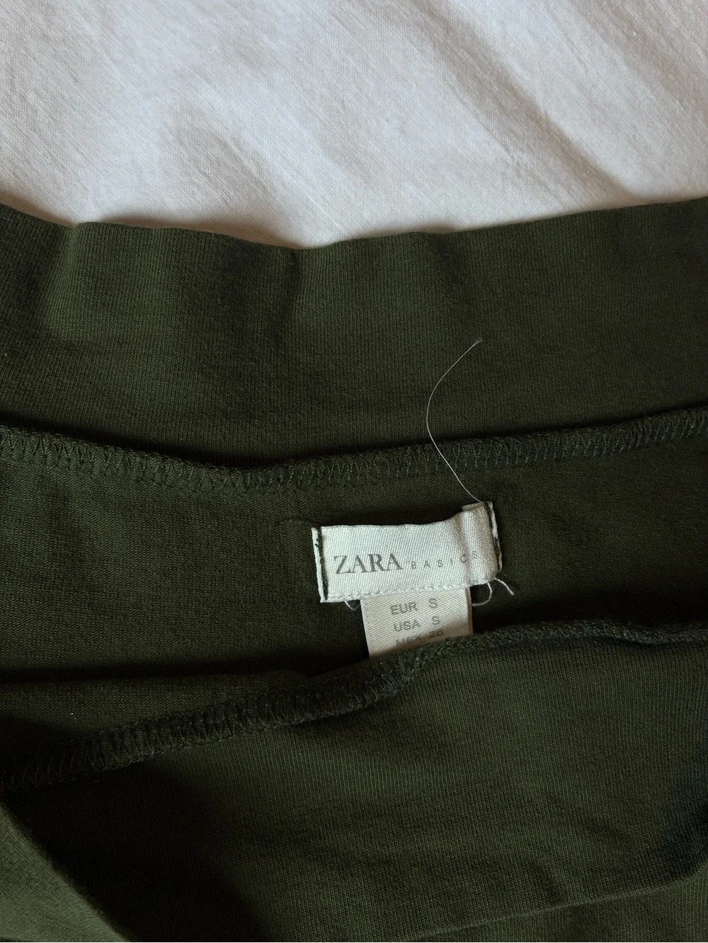 Zara Olive Green Off-Shoulder Short Sleeve Top - Picture 2 of 2